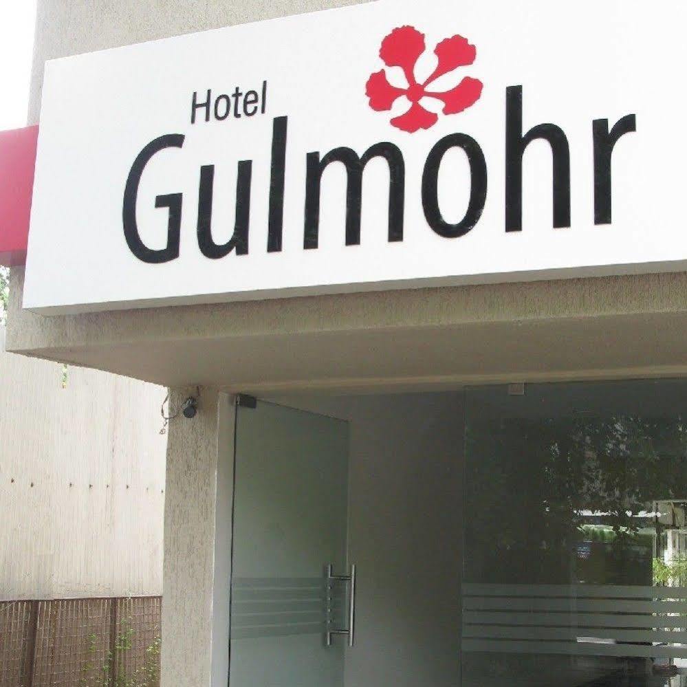 Hotel Oyo 1194 Gulmohr 2*